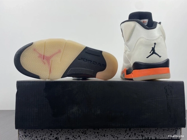 Total Retro Orange Jordan 5 DC1060-100 1125